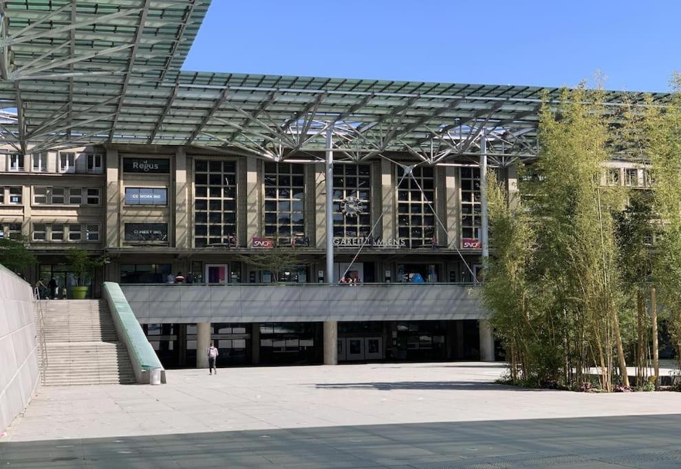 Apartament Le Prestigieux Centre Gare Wifi Et Parking Gratuit Amiens Zewnętrze zdjęcie